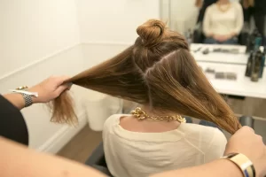 A-Step-by-Step-Guide-To-Perfectly-Blow-Drying-Hair-Extensions