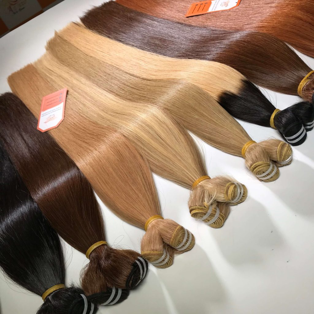 Wig vs. Weave: 5 Reasons Why Sew-Ins Are Better Than Wigs