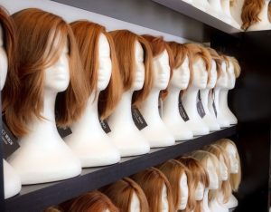 Wig vs. Weave: 5 Reasons Why Sew-Ins Are Better Than Wigs