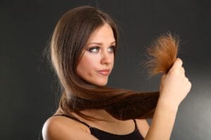 What-Causes-Frizzy-Hair-How-To-Prevent-Frizzy-Hair