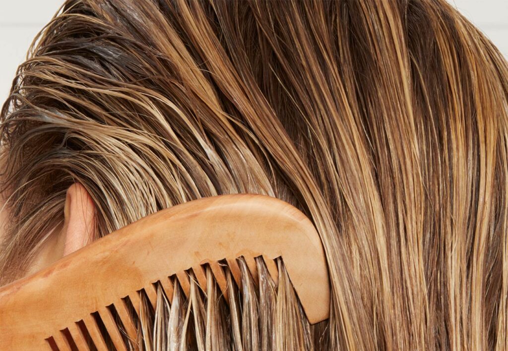 How-To-Fix-Oily-Hair-and-Other-Greasy-Hair-Hacks