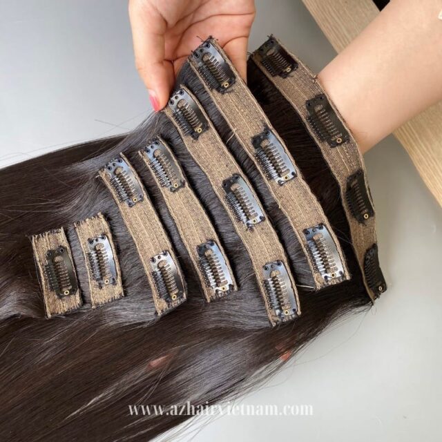 Luxurious-Clip-In-Hair-Extensions-Black-Color-100%-Human-Hair-Factory-Price