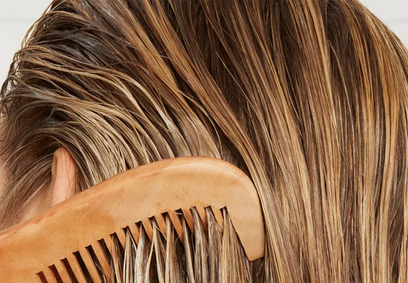 Argan-Oil-for-Vietnamese-Hair-Extensions
