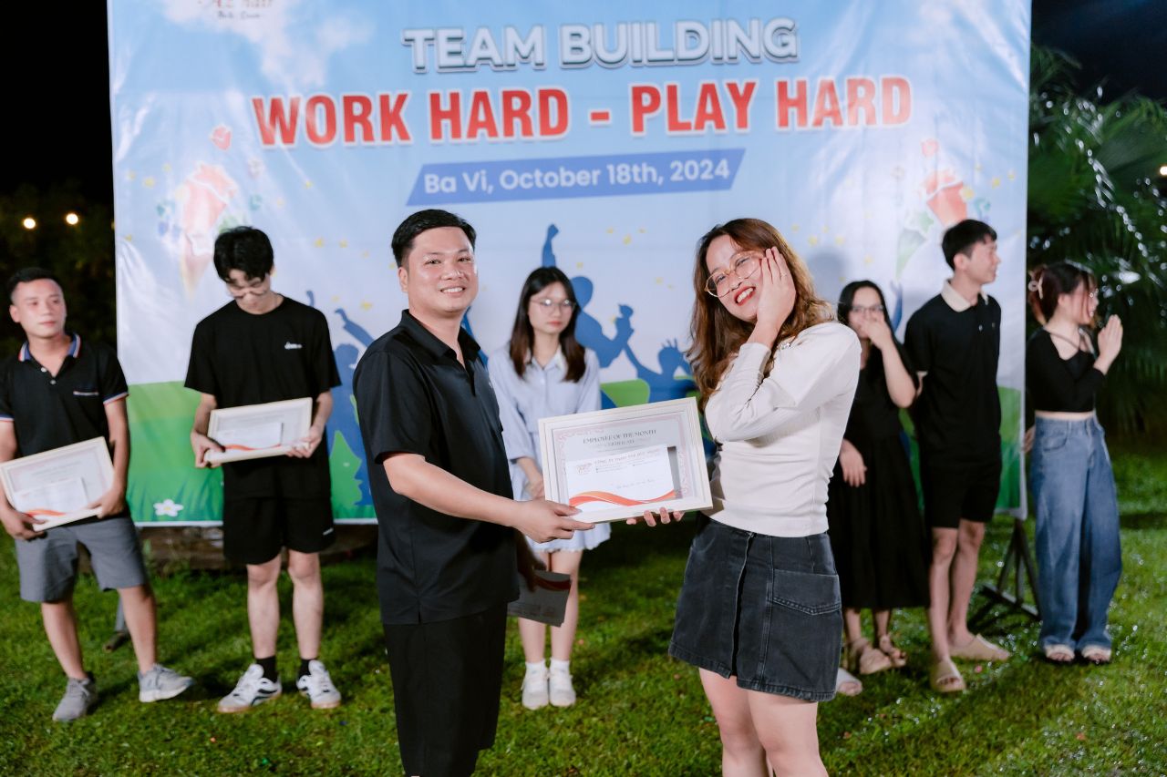 AZ-Hair-Team-Building-2024-Celebrating-Vietnamese-Women's-Day