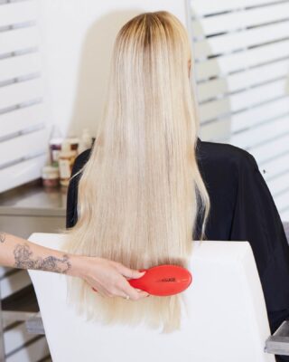 How-To-Maintain-Vietnamese-Platinum-Blonde-Hair-Extensions